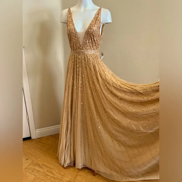 Mac Duggal 6 Sunset Sequin Plunge V Neck Gown NWT Flowy A Line Skirt - Picture 8 of 13